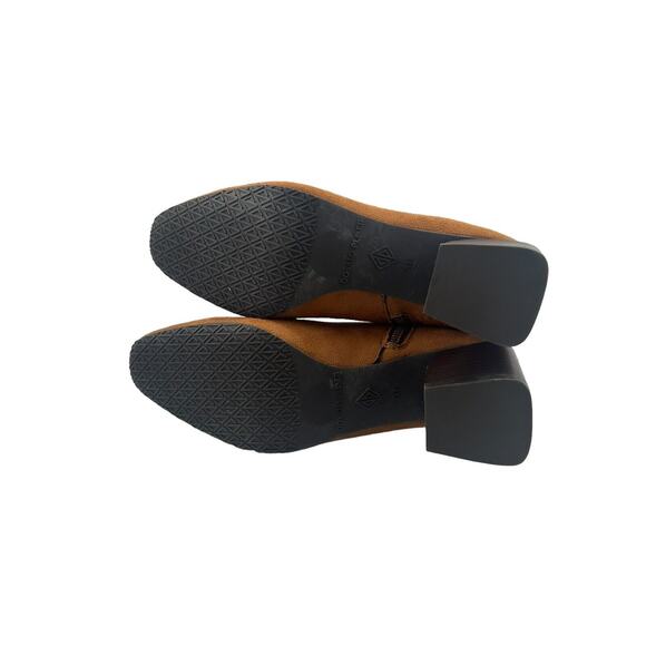 Donald Pliner Women's Angel Suede Sock Heeled Bootie Biscotti Sz 5 - Picture 8 of 11